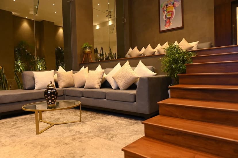 Marine Suites