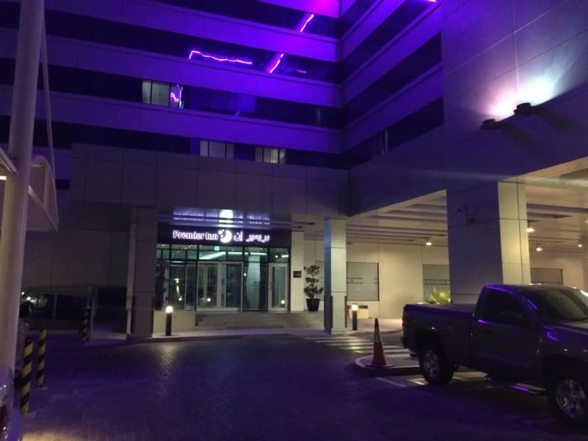 Premier Inn Abu Dhabi Airport (Business Park)