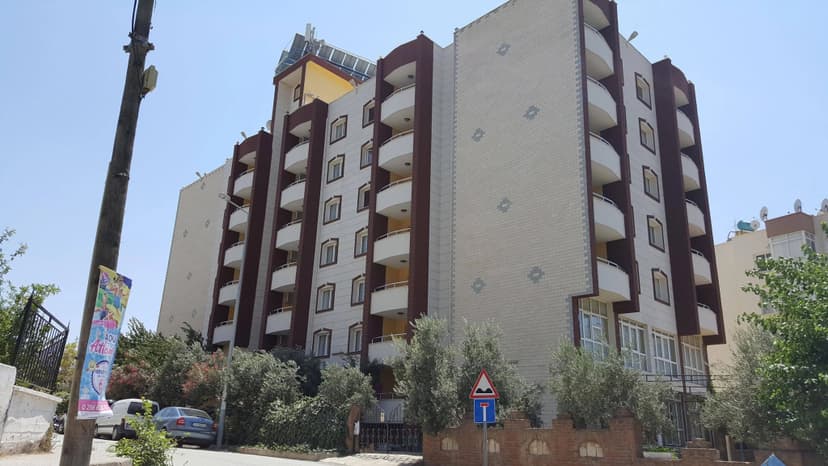 Golden Moon Apart Hotel