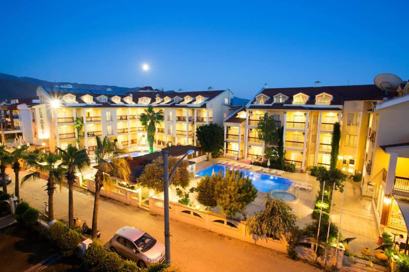 Club Amaris Apartment