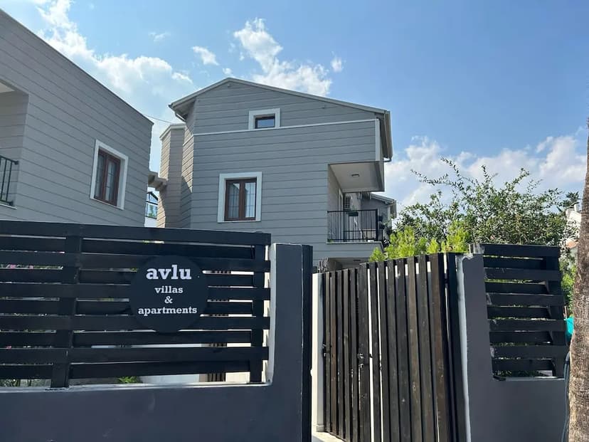 Avlu Villas & Apartments