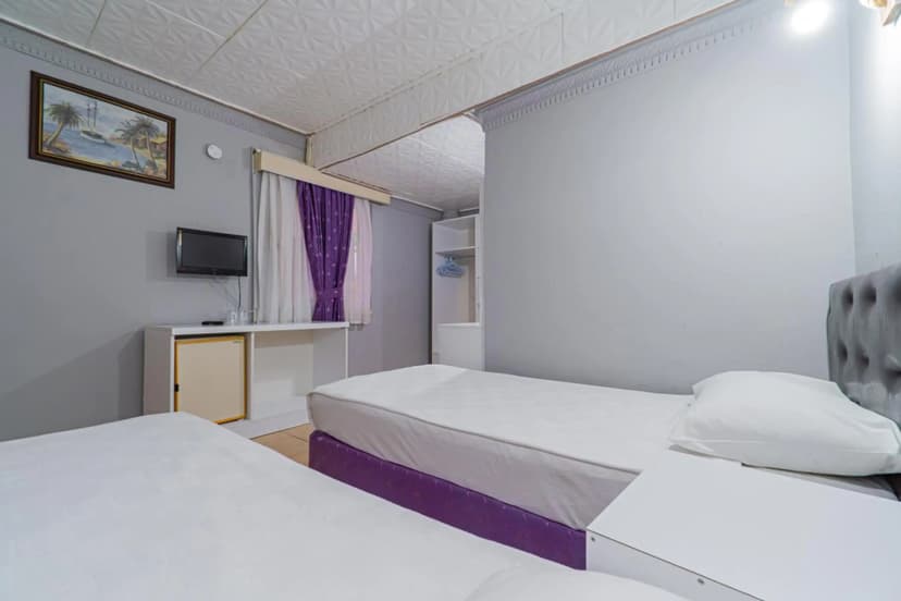 Sayanora Hotel & Park