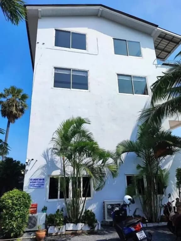 Lemon House apartment