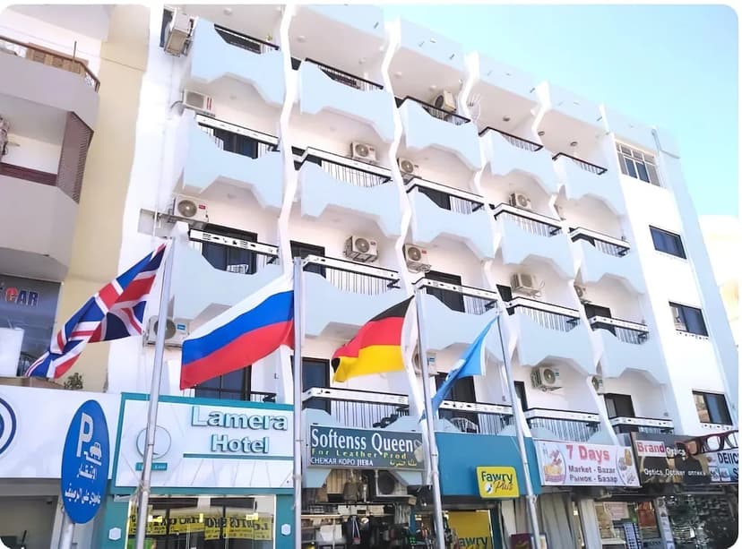 Lamera Hotel.