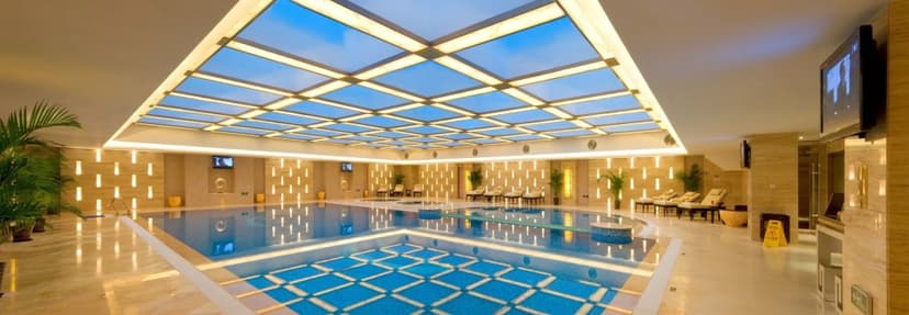 Radegast Hotel CBD