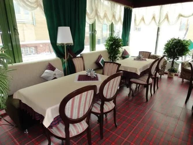 Perekrestok Dzhaza Hotel