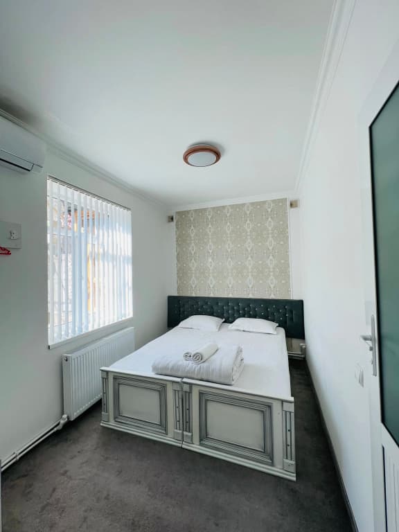 Al-Motrudiy Guest House