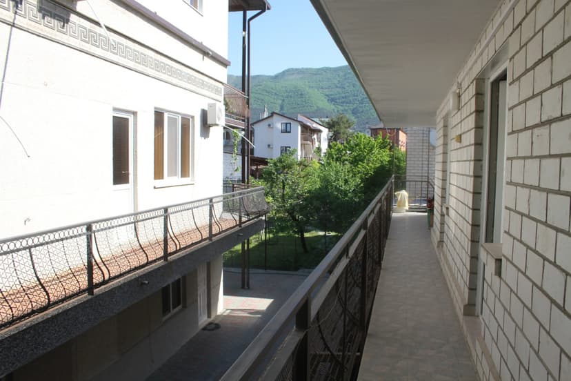 Shilin Guest House