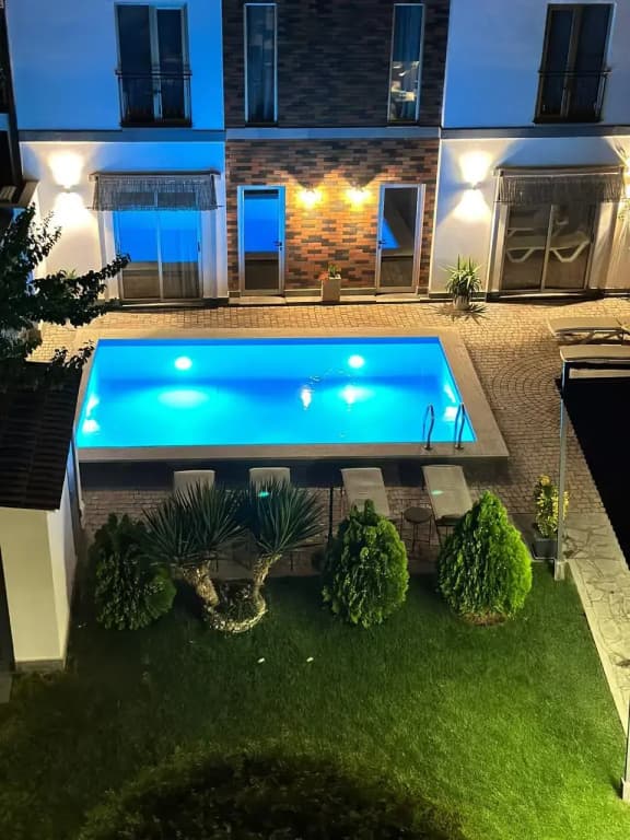 Garden Lounge Hotel