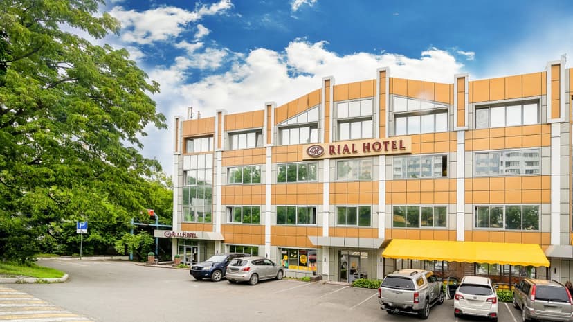 Hotel "Rial"