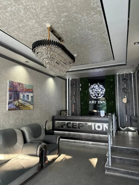 Art Inn Hotel