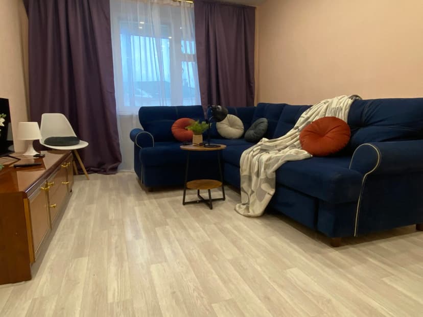 U Bashni - Kvartira 52 M2 Flat