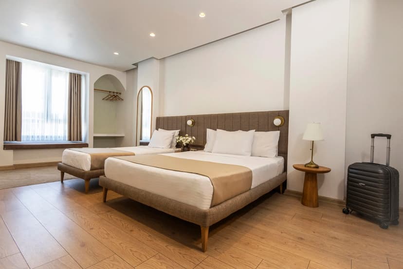 Meshk Airport Hotel