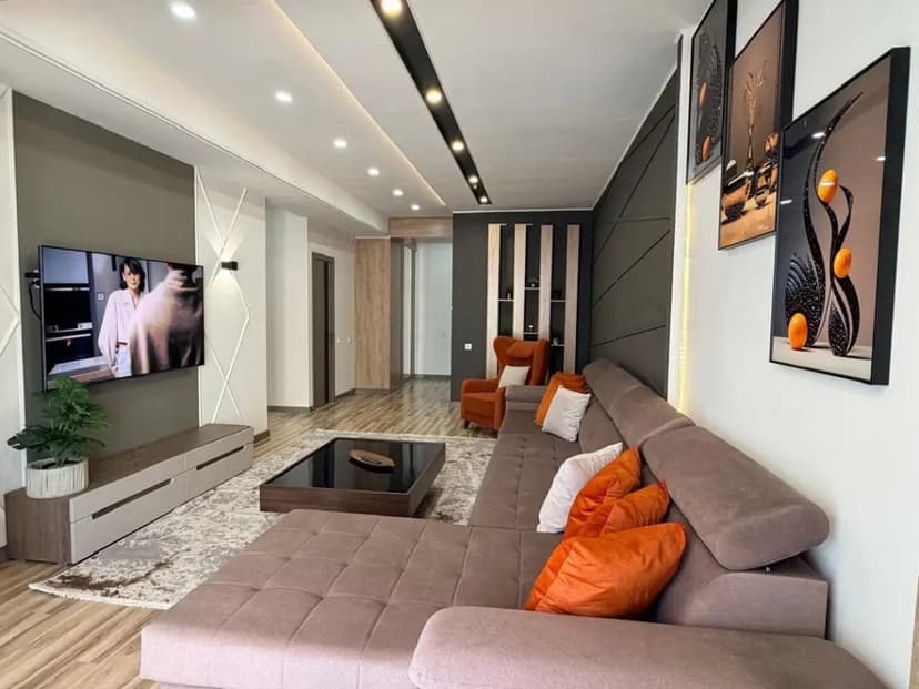 Roskoshnye Toktogula No.52 Apartment