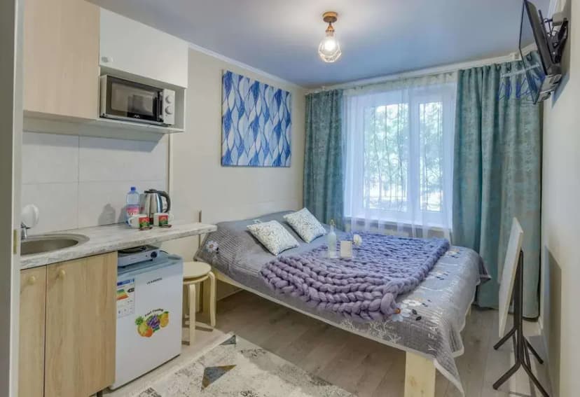 Stilnaya Studiya ryadom s Grand Park Flat