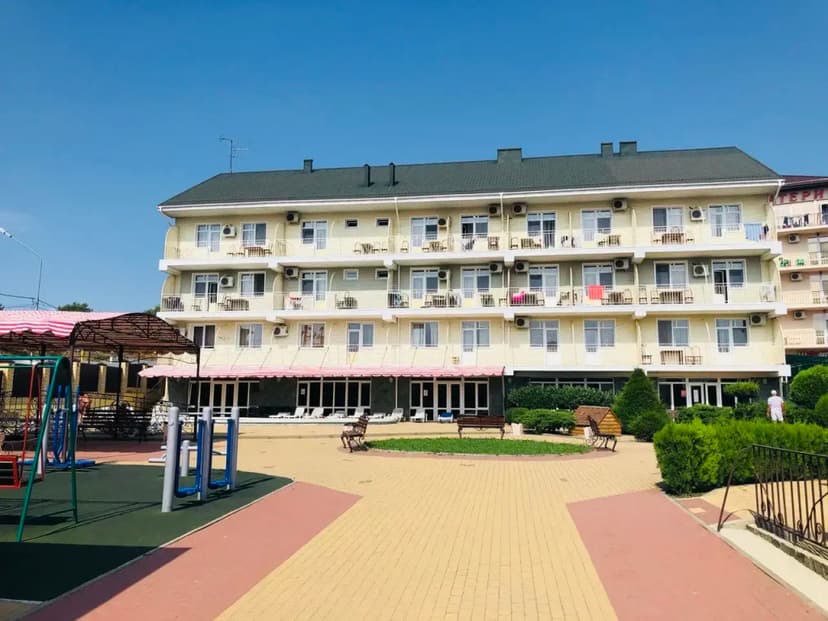 Retro Hotel