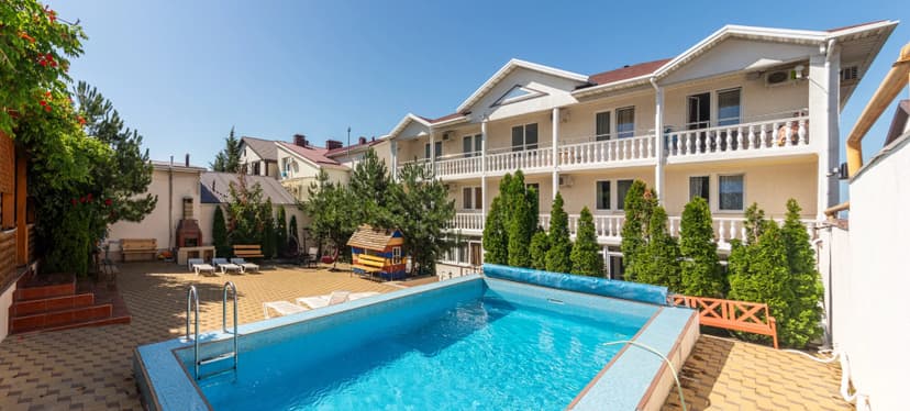 Semeyny Guest house