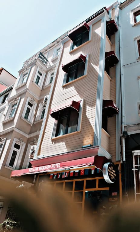 Yellow Mansion Hotel