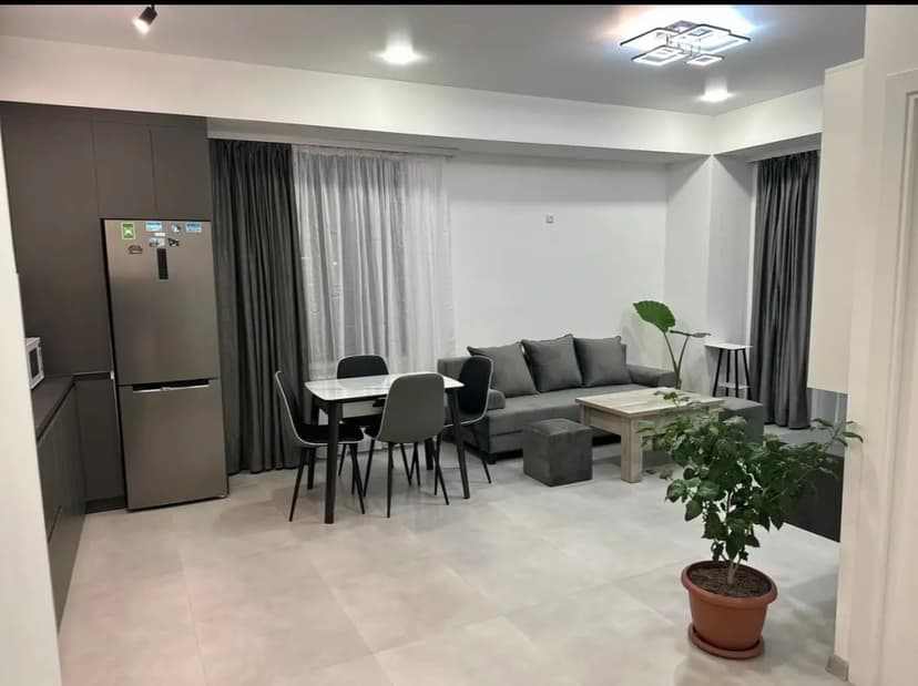 Квартира White 47