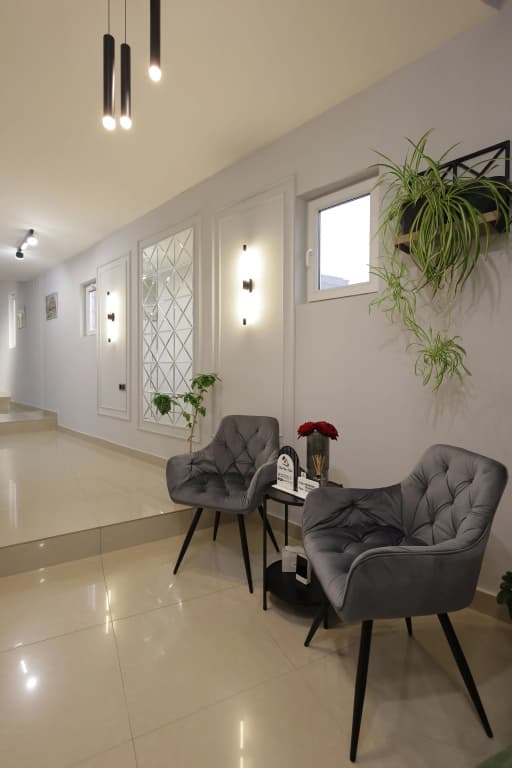 Marnar Hotel