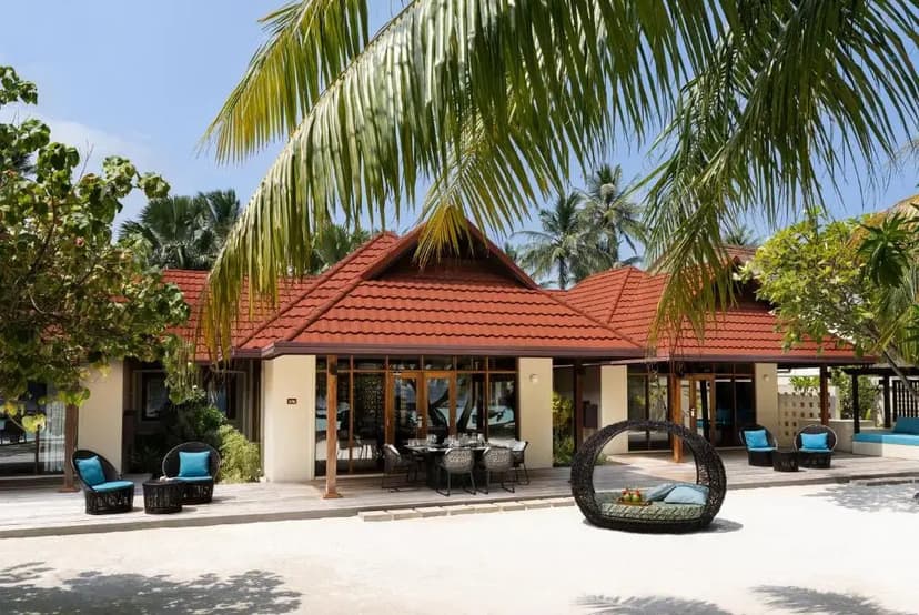 Курорт Kurumba Maldives