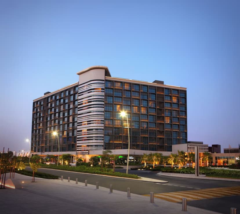 Yas Plaza Marina