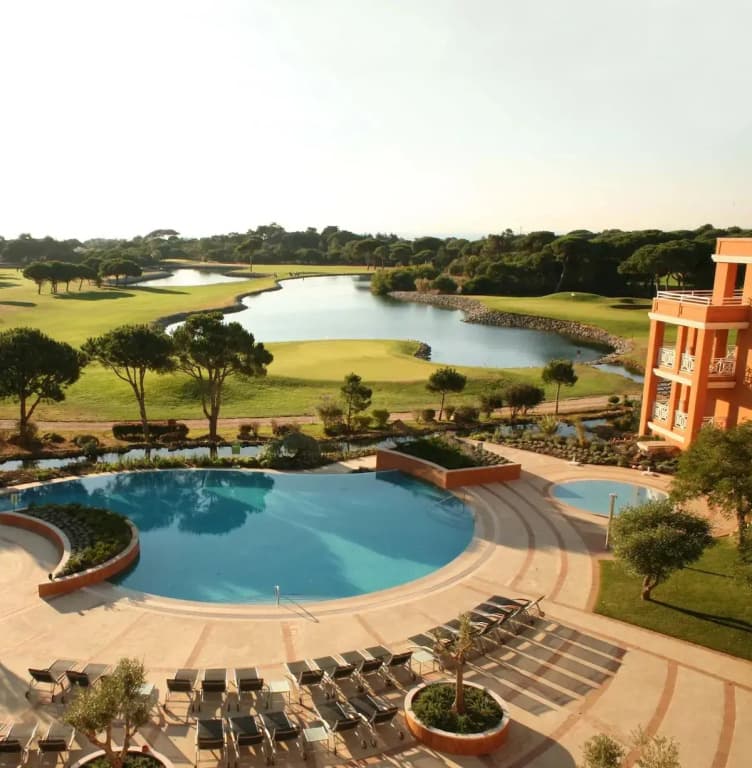 Celay Hotel
