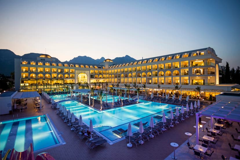 Karmir Resort & SPA Hotel