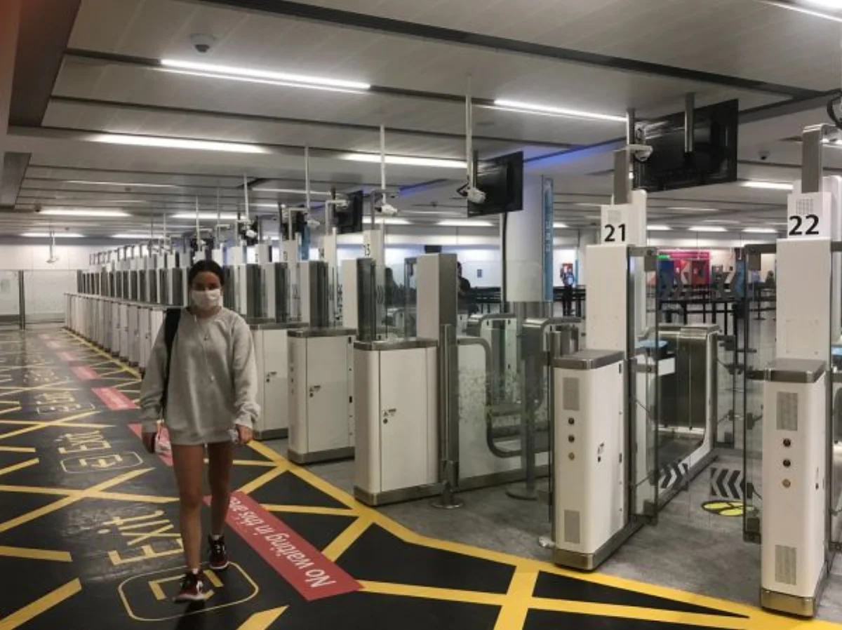 Европа запустила новую систему биометрии EES: что изменилось на границах