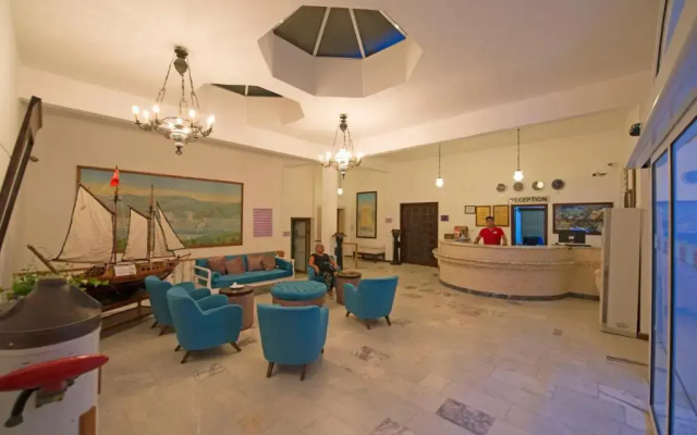 Sami Beach Hotel.