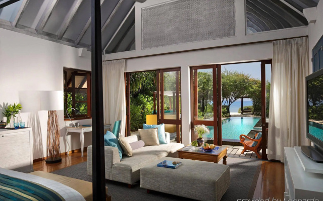 Four Seasons Resort Maldives at Landaa Giraavaru