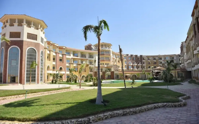 Royal Beach Serviced Apartments