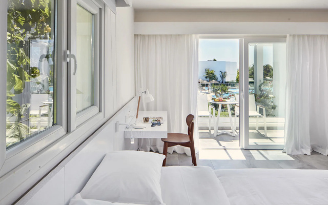 So Nice Beach Resort