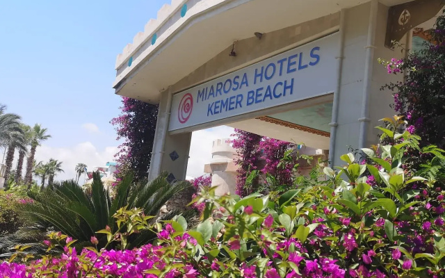 Miarosa Kemer Beach Hotel