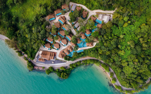 SINAE Phuket Luxury Hotel