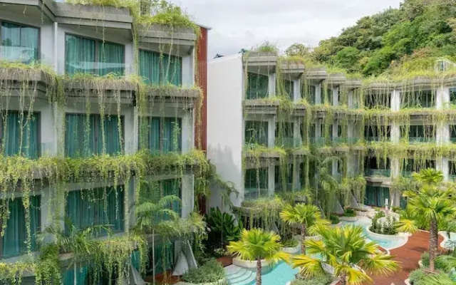 Panwaburi Beachfront Resort