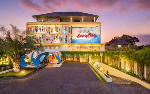 Bliss Surfer Hotel Legian