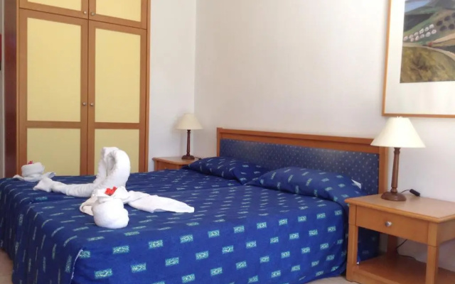 Paphos Gardens Holiday Resort - Hotel And Apartments
