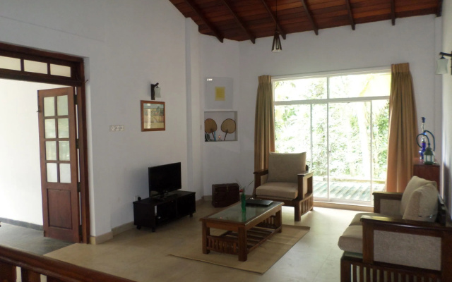 Riverside Homestay Apartments