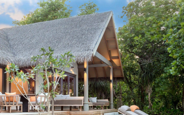 Отель Vakkaru Maldives