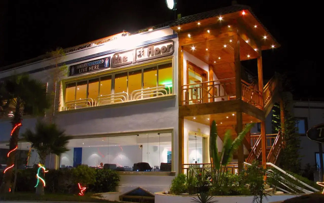Naama Blue hotel