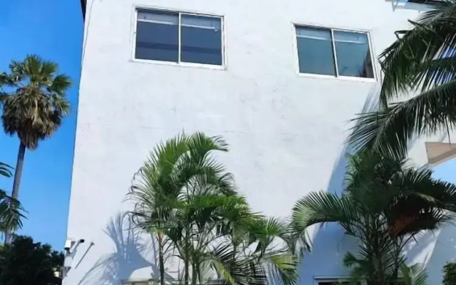 Lemon House apartment
