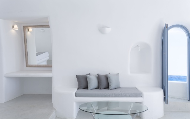 Pegasus Suites & Spa