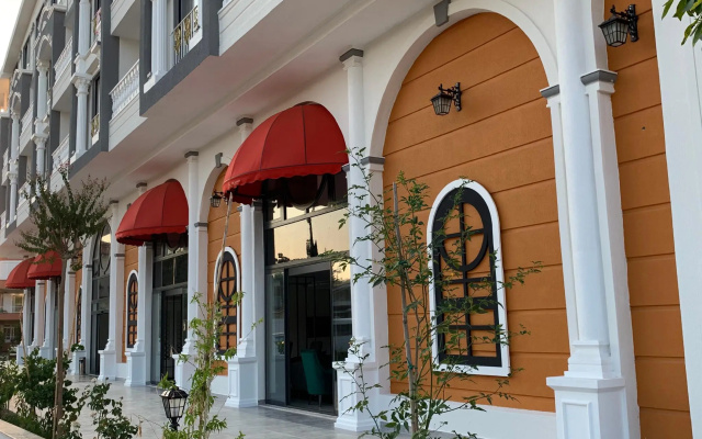 The Sansa Hotel & Spa