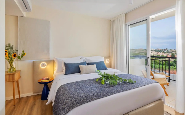 WellClub Family Wellness & Sea View Suites