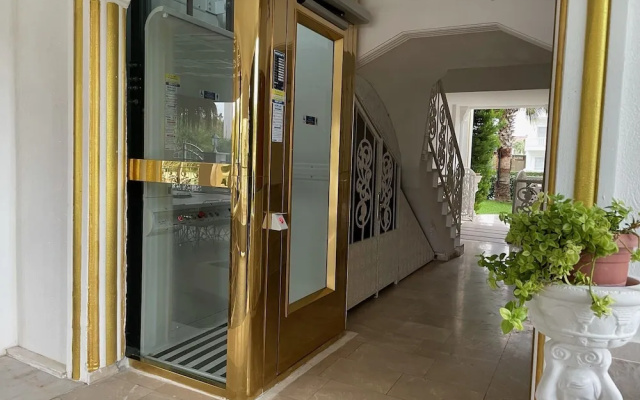 Belka Golf Residence