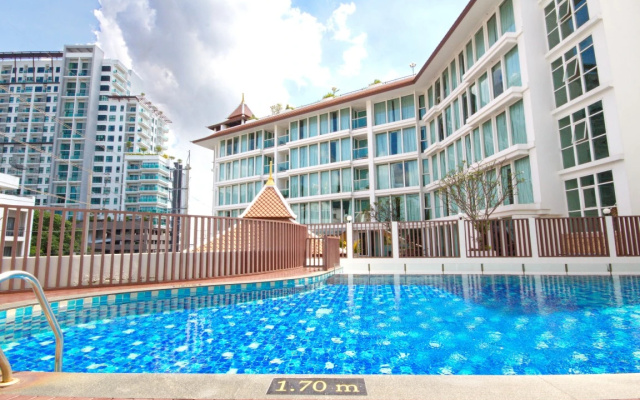 Aiyara Grand Hotel