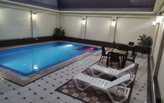 Hotel Shosh Palace