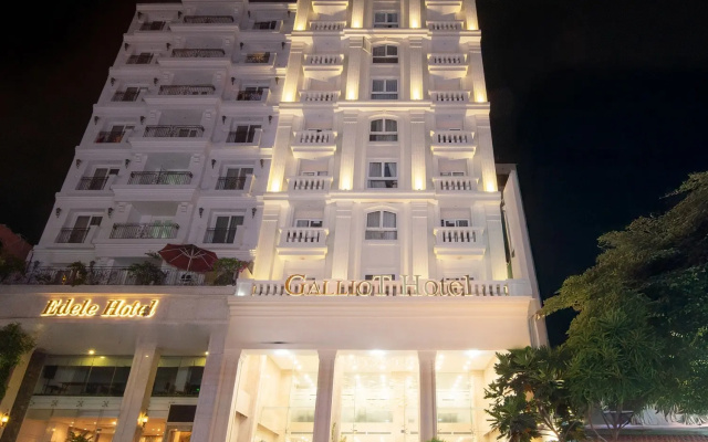 Galliot Nha Trang Hotel