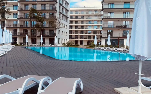 Yevropa Apartment Hotel